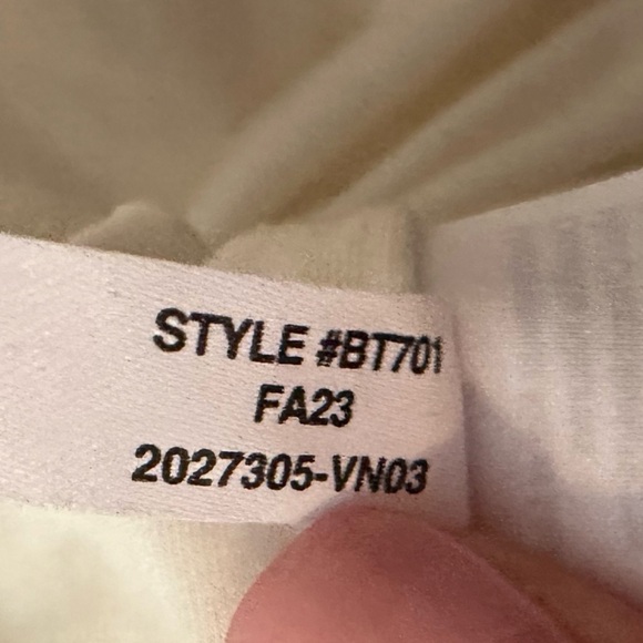 J Crew FormKnit puff-sleeve turtleneck T-shirt size XS cream white BT701 - Picture 6 of 6